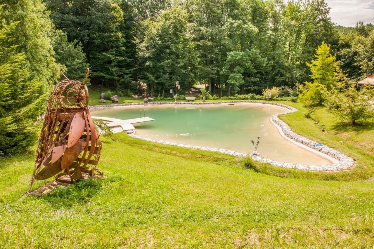 Country House With A Pool In Medvednica Nature Park Zagabria Esterno foto